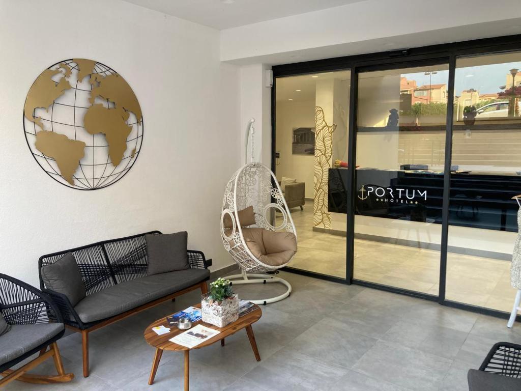 Hotel Portum Giardini-Naxos Buitenkant foto
