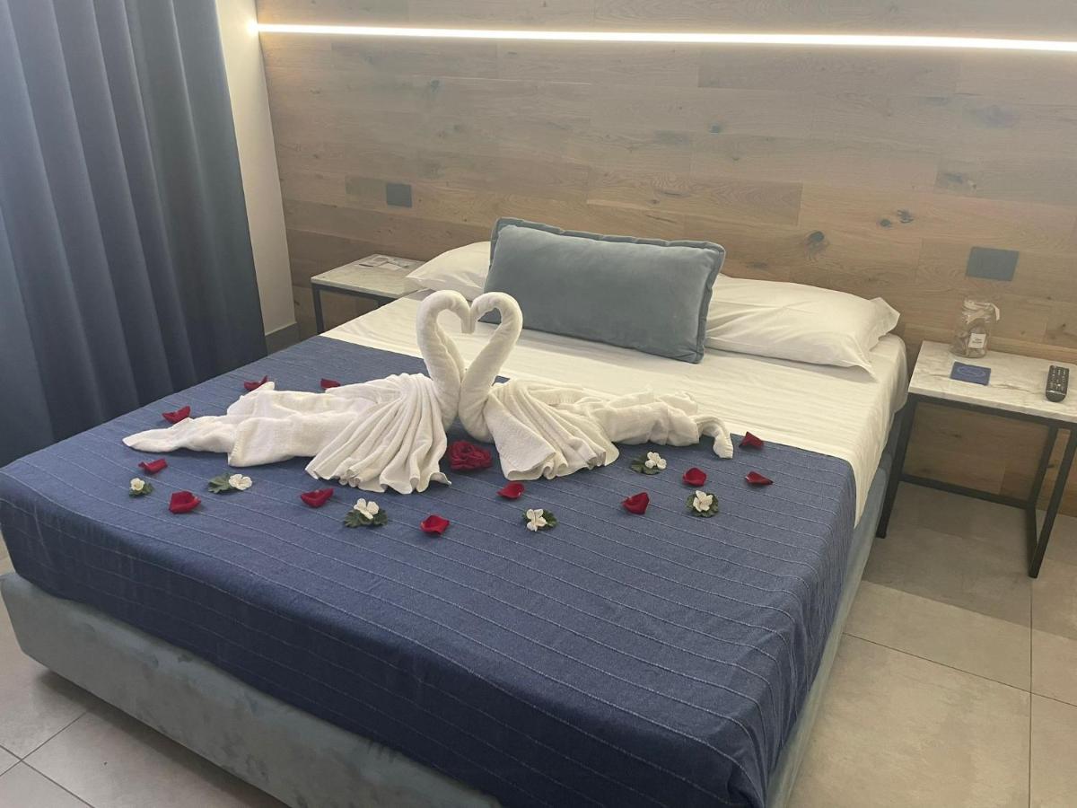 Hotel Portum Giardini-Naxos Buitenkant foto
