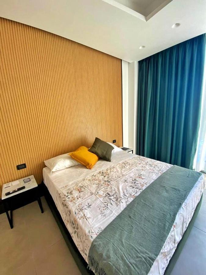 Hotel Portum Giardini-Naxos Buitenkant foto